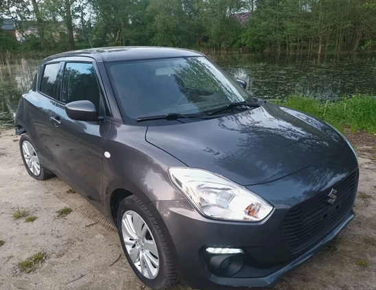 Suzuki Swift cena 32999 przebieg: 46000, rok produkcji 2020 z Wschowa małe 191